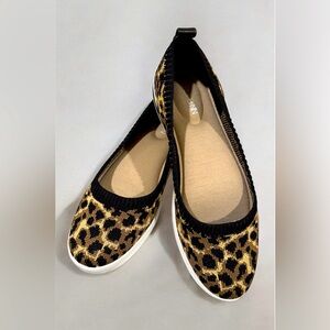 Aubrey Lynn Women's Amelina Slip-On Sneaker Size 7.5 Animal Print NWOT